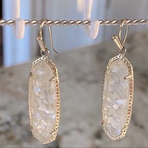 Kendra Scott Layla Earrings in Crushed Ivory